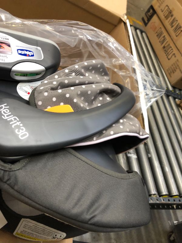 Photo 1 of Chicco KeyFit 30 Infant Car Seat and Base | Rear-Facing Seat for Infants 4-30 lbs.| Infant Head and Body Support | Compatible with Chicco Strollers | Baby Travel Gear. Box Packaging Damaged, Minor Use. 
