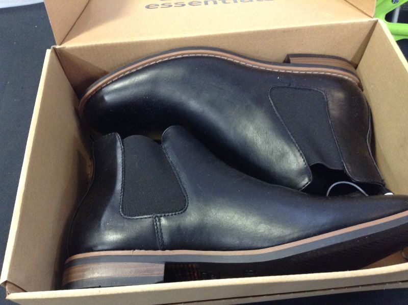 Photo 3 of Amazon Essentials Men's Chelsea Boot size 9 Black