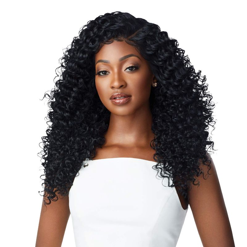 Photo 1 of Outre HD Lace Front Wig Perfect Hairline Fully Hand-Tied 13X6 Lace Wig Dominica (DRFFCJSP)

FACTORY SEALED WITH MINOR DAMAGE TO PACKAGING