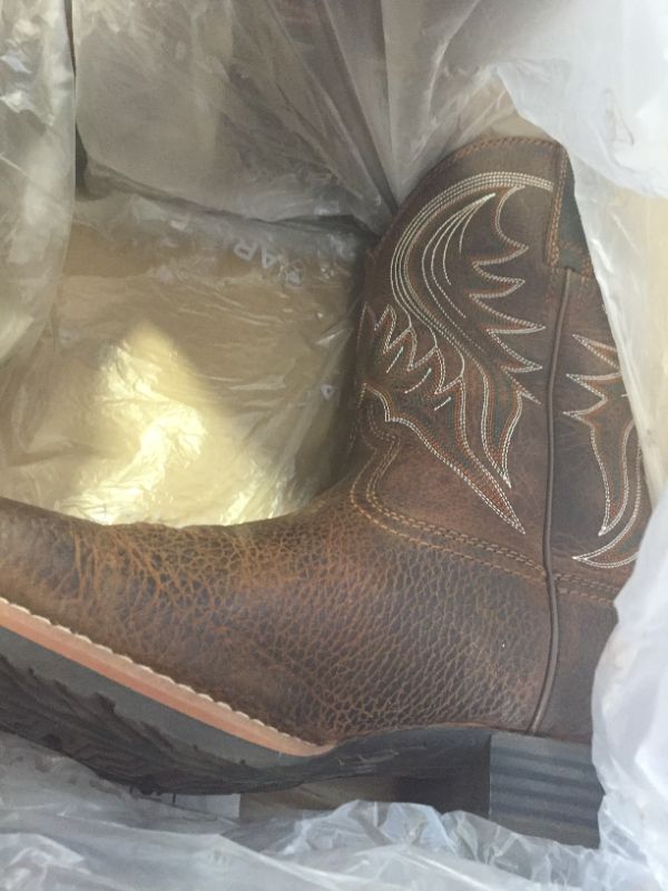 Photo 4 of Ariat Hybrid Rancher Western Boot – Men’s Leather, Square Toe Western Boots
size 9.5