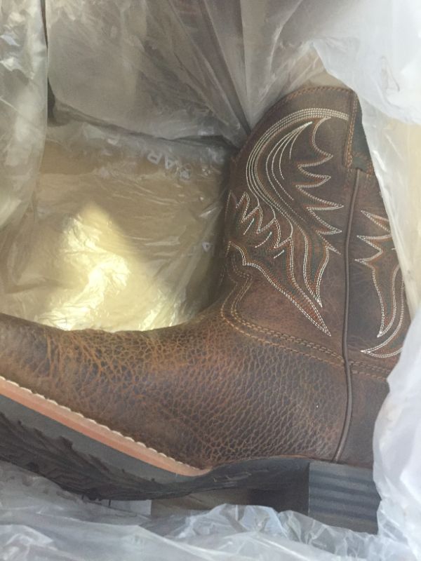 Photo 1 of Ariat Hybrid Rancher Western Boot – Men’s Leather, Square Toe Western Boots
size 9.5