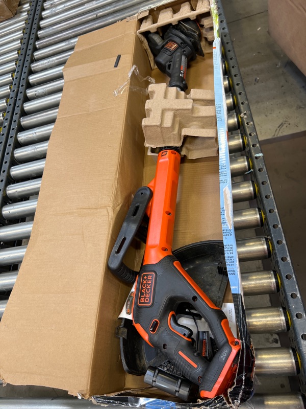 Photo 2 of BLACK & DECKER LST522 20V MAX 2 SPEED STRING TRIMMER
USED, DIRTY.