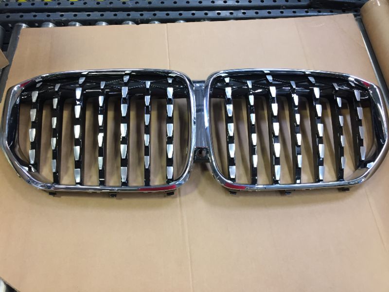 Photo 6 of  Chrome diamond grill compatible WITH 2019-2021 X5 G05 ABS GLOSS (SILVER FINISH )