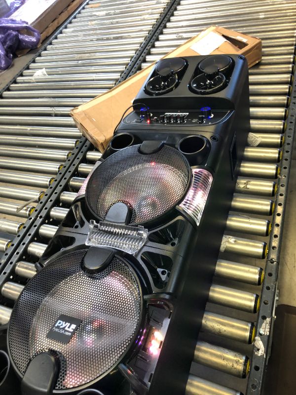 Photo 1 of PYLE Wireless Loudspeaker PA Cabinet Speaker PPHP2109B
