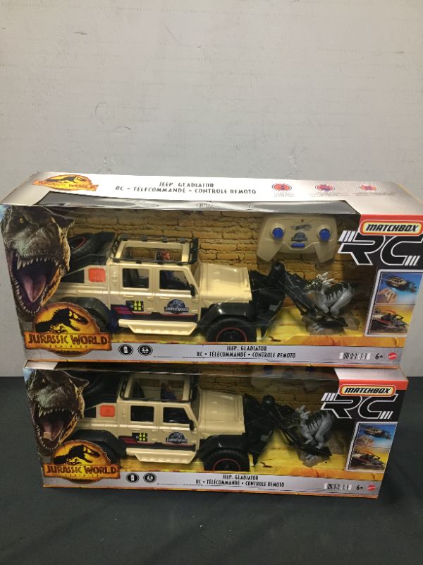 Photo 2 of Matchbox Jurassic World: Dominion Jeep Gladiator R/C Vehicle with 6in Dracorex Dinosaur Figure (2 PACK )