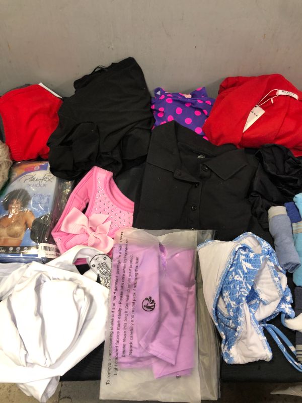 Photo 1 of FINAL SALE--- MISCELLANEOUS CLOTHING ITEMS SOLD AS IS (VARIOUS STYLES AND SIZES AND DIFFERENT ITEM PIECES)