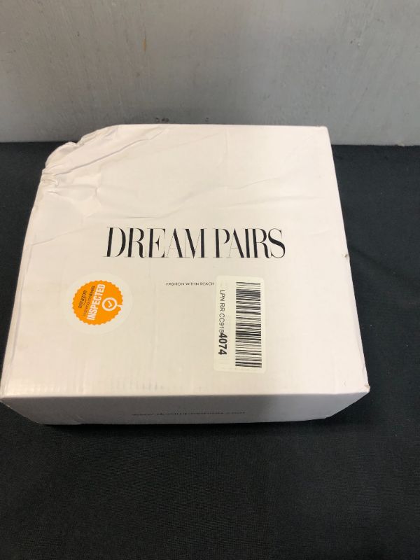 Photo 3 of DREAM PAIRS BOYS & GIRLS MID CALF WATERPROOF WINTER SNOW BOOTS
SIZE 13 (BOX IS DAMAGED)