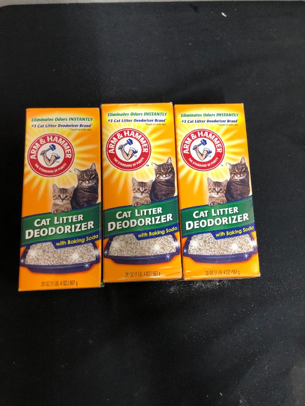 Photo 3 of Arm & Hammer® Powdered Cat Litter Deodorizer (PACK OF 3)
