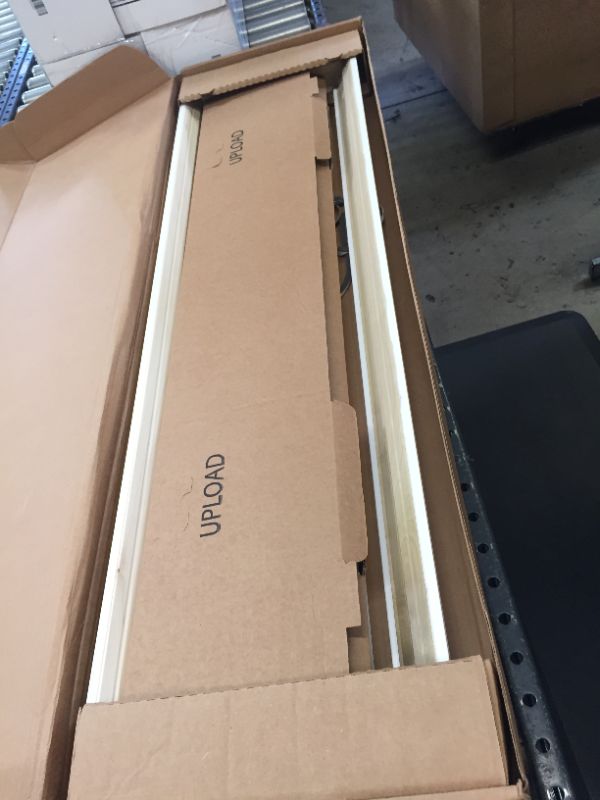 Photo 1 of Lithonia Lighting FMFL 30840 CAML 4000K WH 4-Foot LED Linear Flush Mount, 2800 Lumens, 120 Volts, 35 Watts, Damp Listed, White
