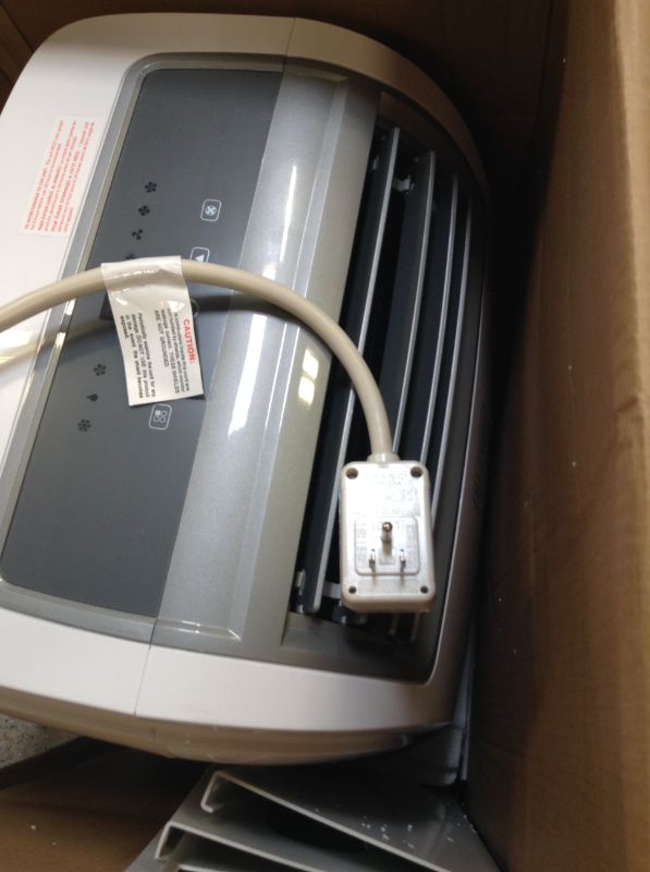 Photo 5 of BLACK+DECKER BPT08HWTB Portable Air Conditioner with Heat, 8,000 BTU SACC/CEC (12,500 BTU ASHRAE), Cools Up to 350 Square Feet, White