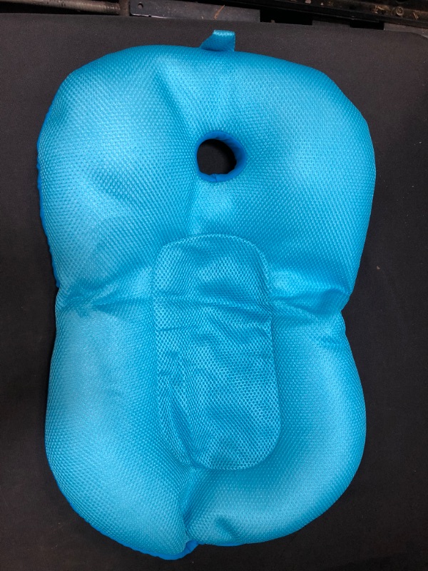 Photo 2 of Portable Baby Shower Support Cushion Pad Non-Slip Bathtub Mat Bath Seat Mat New
