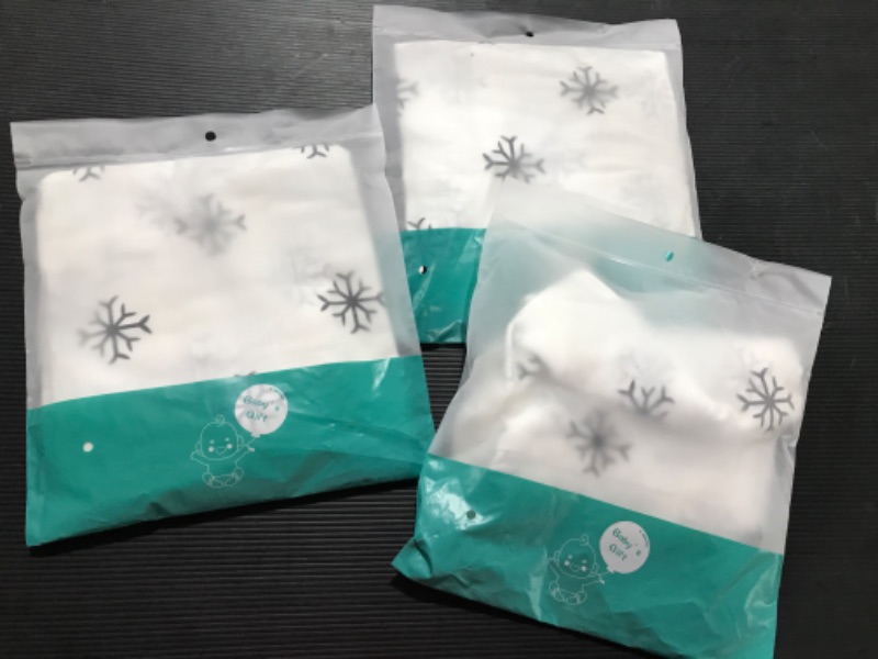 Photo 1 of 3 PACK - SNOWFLAKE CAR SEAT COVER 