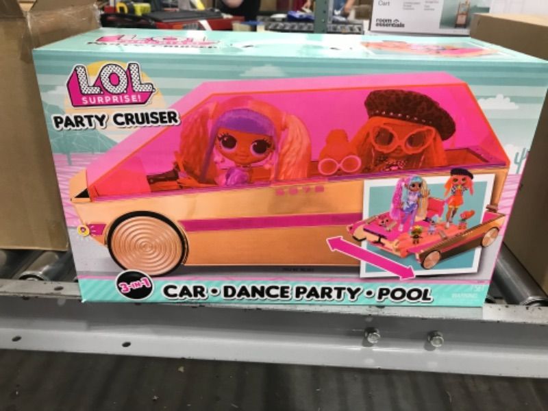 Photo 2 of LOL Surprise 3-in-1 Party Cruiser

