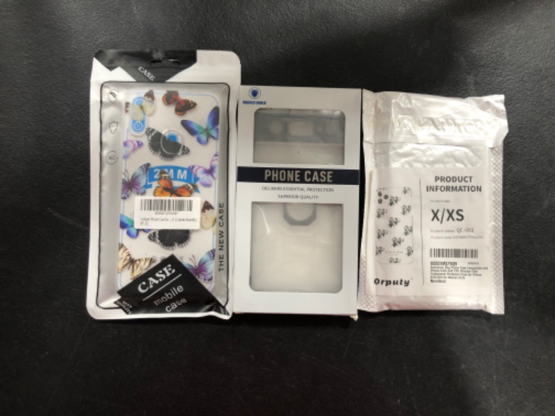 Photo 1 of UNKNOWN 3 PHONE CASES 