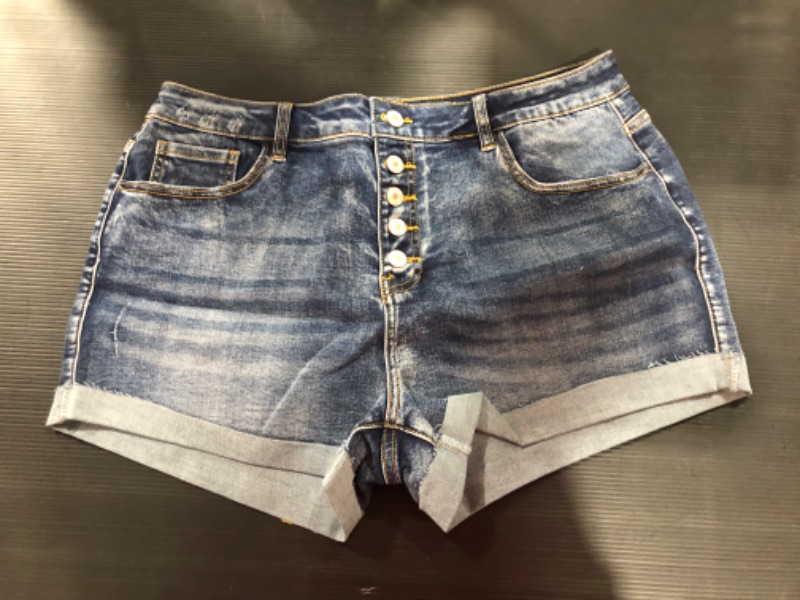 Photo 1 of XL WOMENS DENIM SHORTS