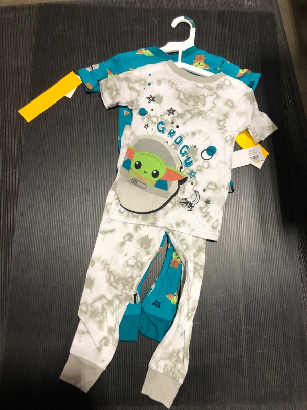 Photo 2 of 4T Toddler Boys' 4pc Star Wars Baby Yoda Snug Fit Pajama Set -
