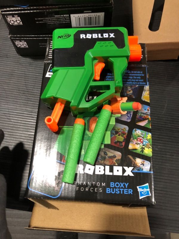 Photo 2 of Roblox Nerf Phantom Forces Boxy Buster Dart Blaster
