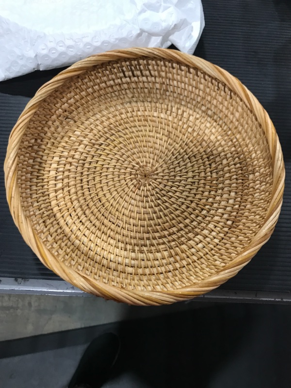 Photo 1 of bread basket 