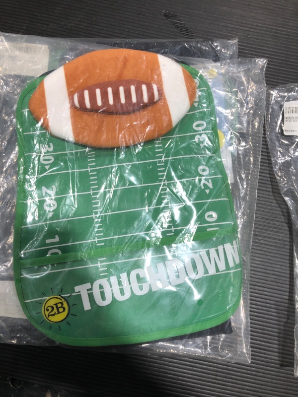 Photo 1 of 2B My Buddy Car Seat Bib w/Food Catcher & Removable Football Ball Toy