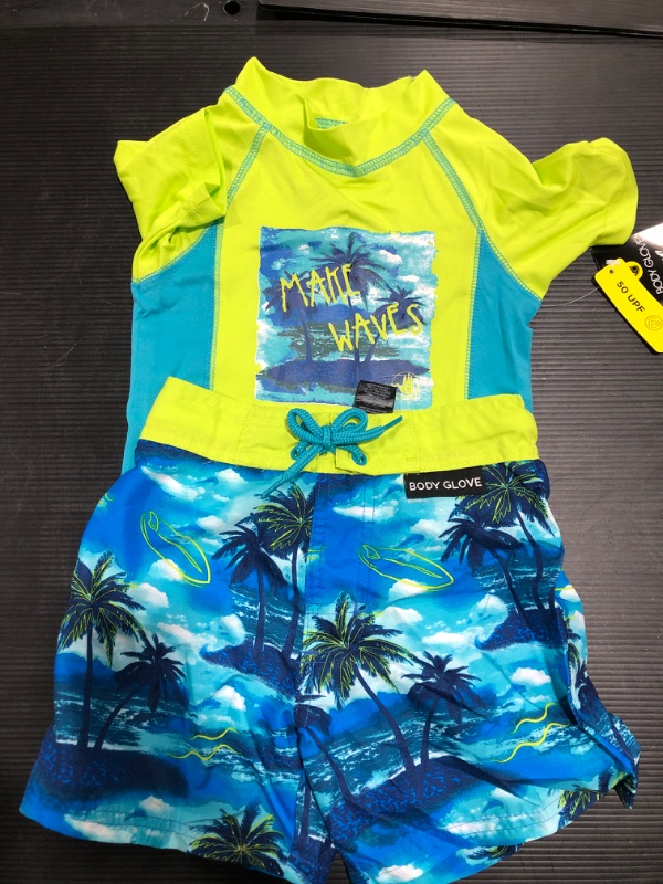 Photo 1 of 
Visit the Body Glove Store
Body Glove Baby Boys' Rash Guard Set - 2 Piece UPF 50+ Swim Shirt and Bathing Suit (Toddler) SIZE 4