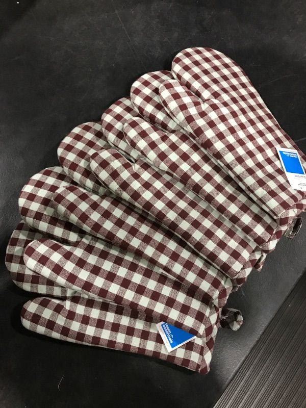 Photo 1 of (6 PACK) Cotton Check Oven Mitt - Room Essentials™
