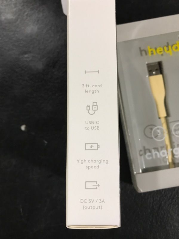 Photo 4 of (2 PACK) heyday™ 3' USB-C to USB-A Flat Cable---damage packaging 
