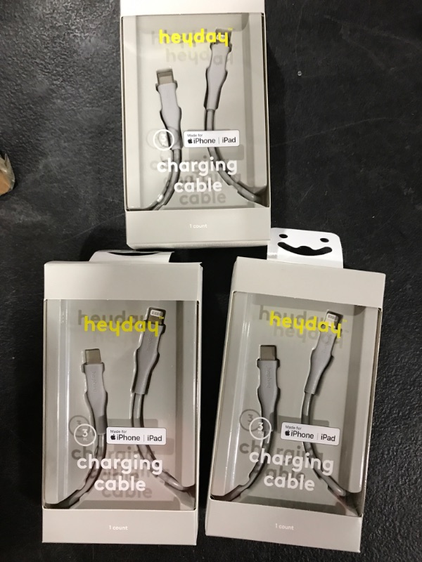 Photo 3 of (3 PACK) heyday™ Lightning to USB-C Round Cable

