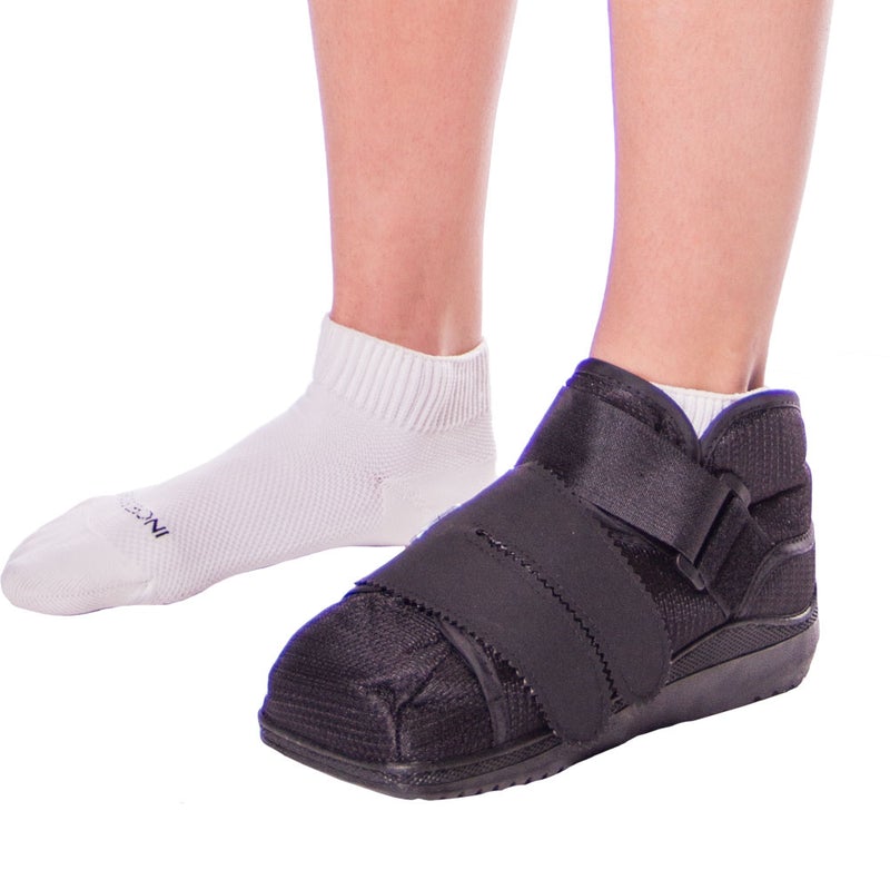 Photo 1 of Closed Toe Medical Walking Shoe / Foot Protection Boot - L
