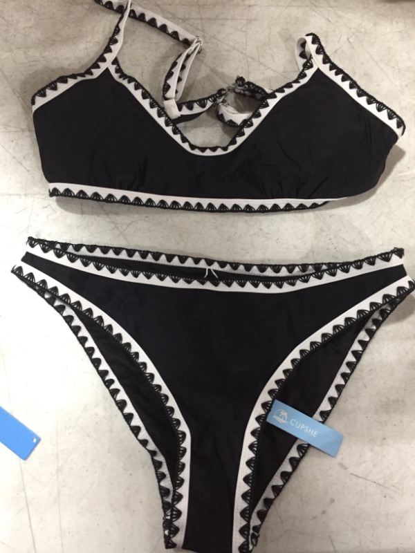 Photo 2 of Black And White Crochet Bikini MEDIUM
