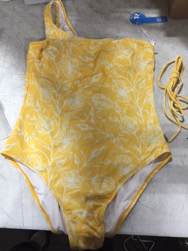 Photo 1 of CUPSHE ONE STRAP BATHING SUIT XL