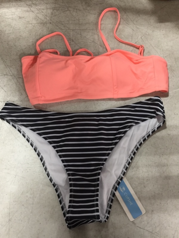 Photo 1 of CUPSHE WOMENS 2 PIECE BIKINI SET MEDIUM