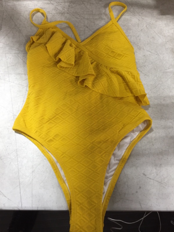 Photo 1 of CUPSHE WOMENS ONE PIECE BODY SUIT/SWIM SUIT YELLOW XS