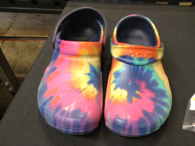 Photo 1 of Crocs Unisex-Adult Classic Tie Dye Clog---SIZE M4-W6
