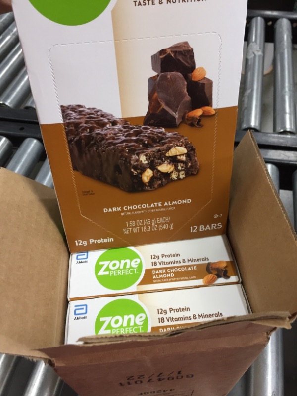 Photo 2 of (3 pack) Zoneperfect Classic ZonePerfect Protein Bars, Dark Chocolate Almond, 12g of Protein, Nutrition Bars With Vitamins & Minerals