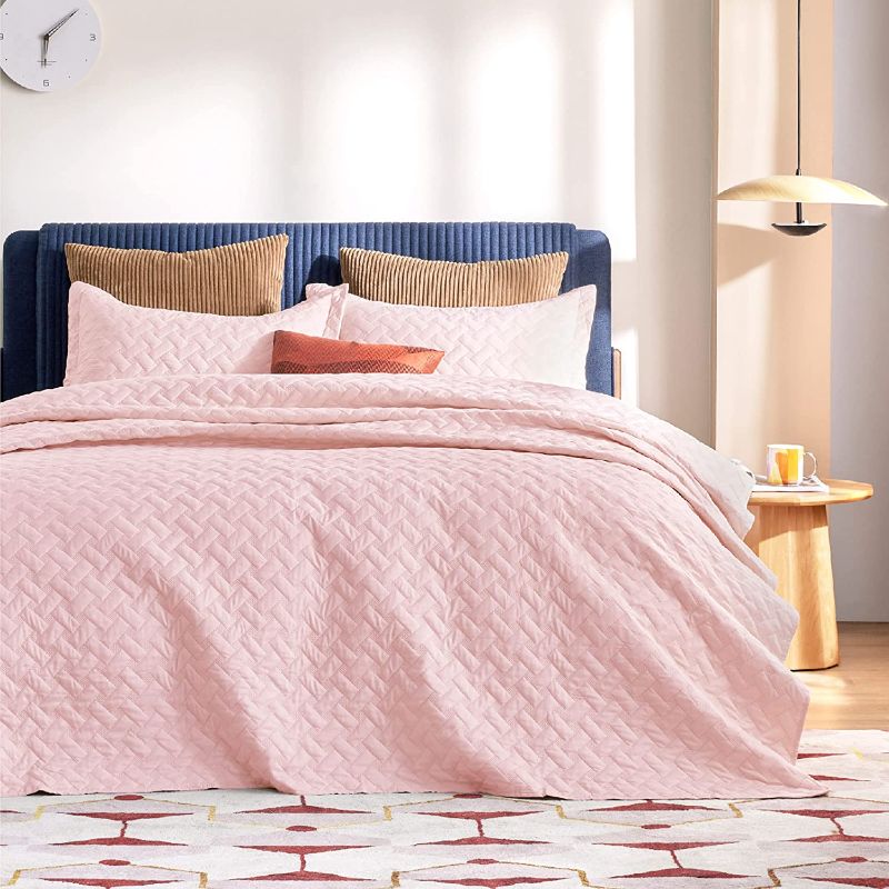 Photo 1 of Bedsure Summer Quilt Set Queen Size Pink - Full Lightweight Bedspread - Soft Bed Coverlet