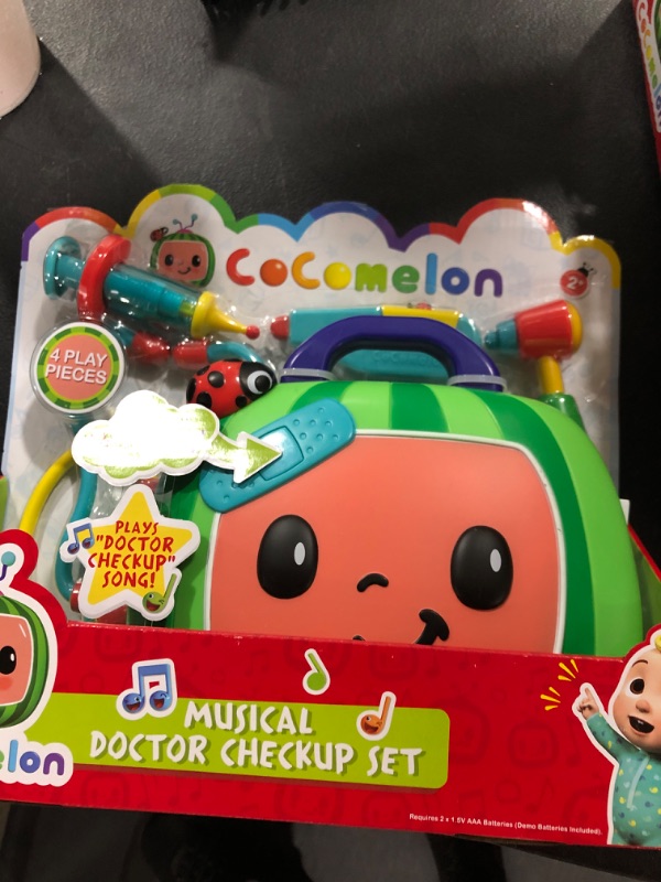 Photo 2 of CoComelon Musical Doctor Checkup Case
