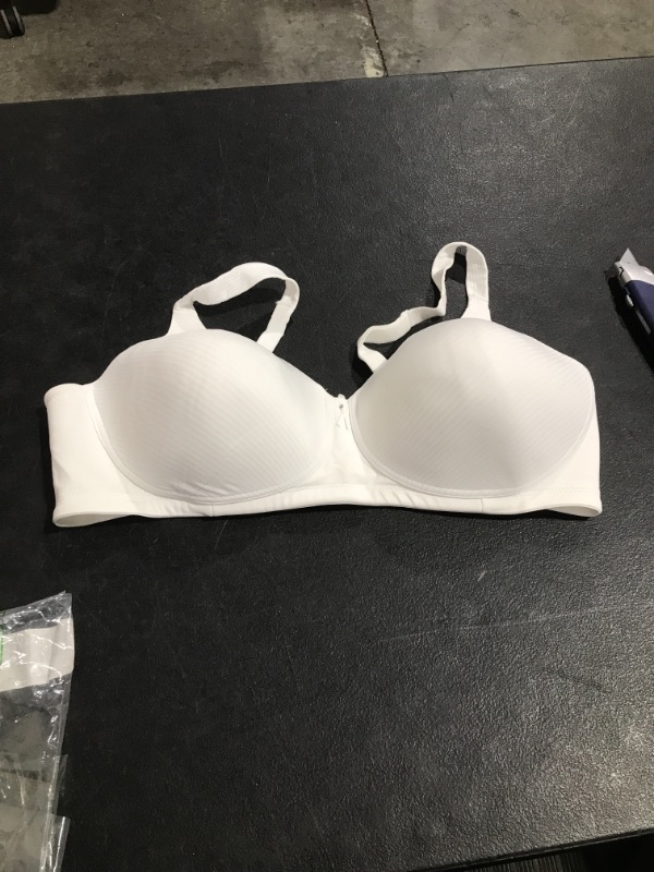 Photo 1 of 42D BRA 