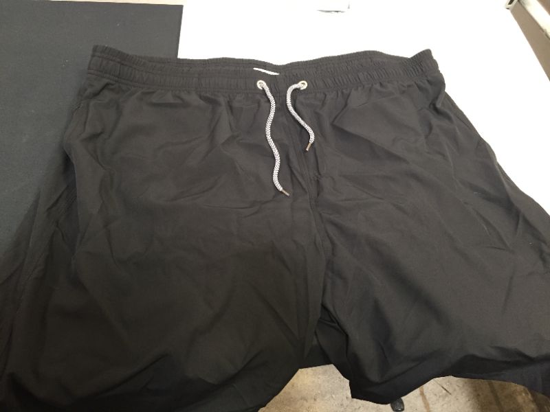 Photo 1 of MEN'S JOG SHORTS SIZE 3XL