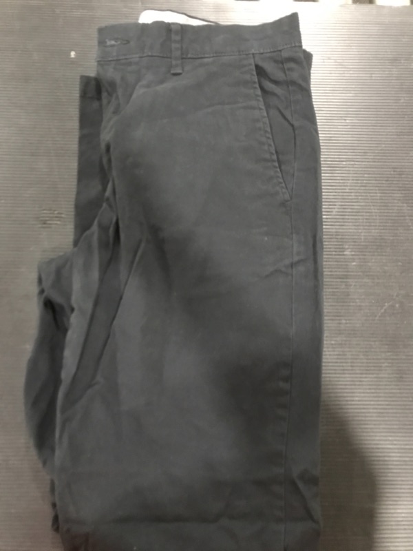 Photo 1 of AMAZON ESSENTIALS BLACK PANTS
SIZE 32X32