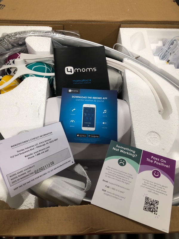 Photo 4 of 4moms MamaRoo®4 5 Unique Motions Bluetooth Enabled Baby Swing Grey Classic
