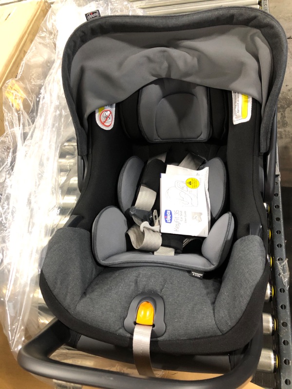 Photo 5 of Chicco KeyFit 35 Extended Use Infant Car Seat with Base Onyx (Black)
