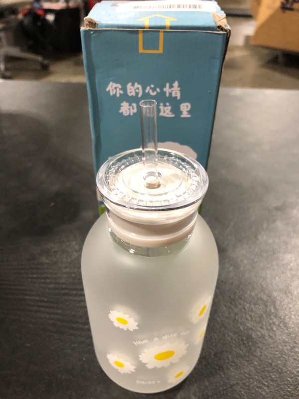 Photo 2 of 480ml Milk Juice Cute Water Bottle with Scale 2 Lids Little daisy Matte Portable Transparent Water Cup Glass Bottle Creative Handy one bottle