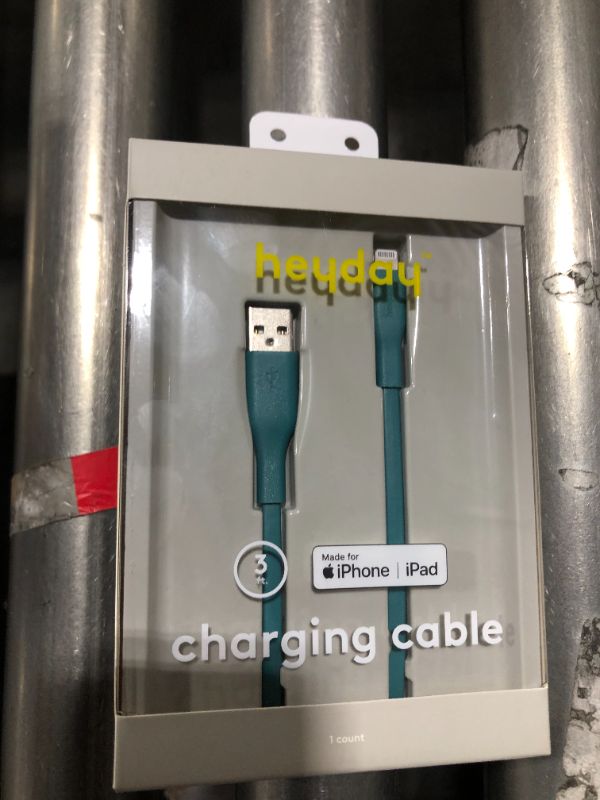 Photo 1 of Heyday Charging Cable for iPhone iPad 3ft Cable to USB Green
