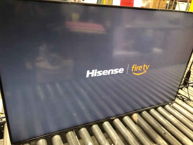 Photo 3 of All-New Hisense U6 Series 50-Inch 4K Quantum Dot QLED Smart Fire TV with Dolby Vision (50U6HF, 2022 Model) 