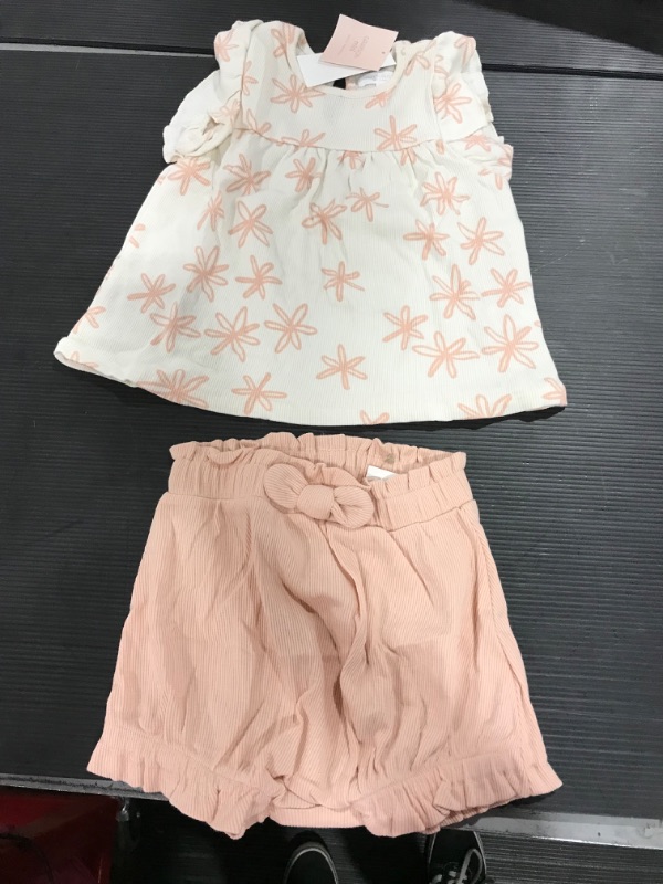 Photo 2 of Grayson Mini Baby Girls' 2pc Floral Top & Shorts Set - Pink

