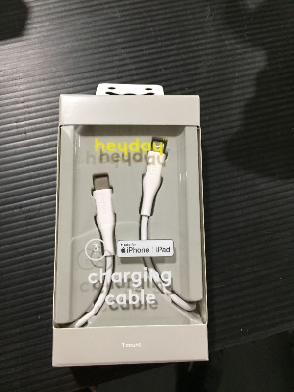 Photo 2 of Heyday 3' Lightning to USB-a Round Cable - White
**pack of 12**