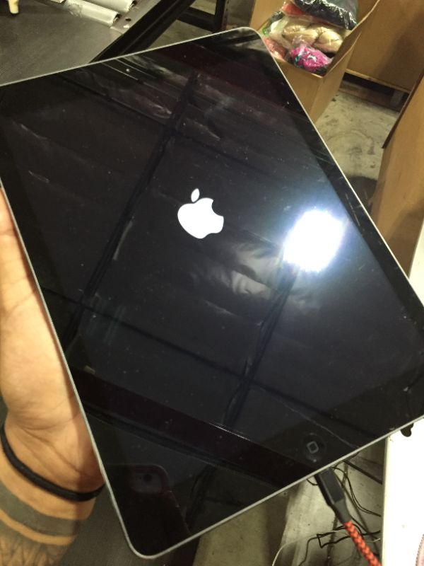 Photo 3 of Restored Apple iPad Air [1st Generation] 16GB WiFi Only Space Gray (Refurbished)
