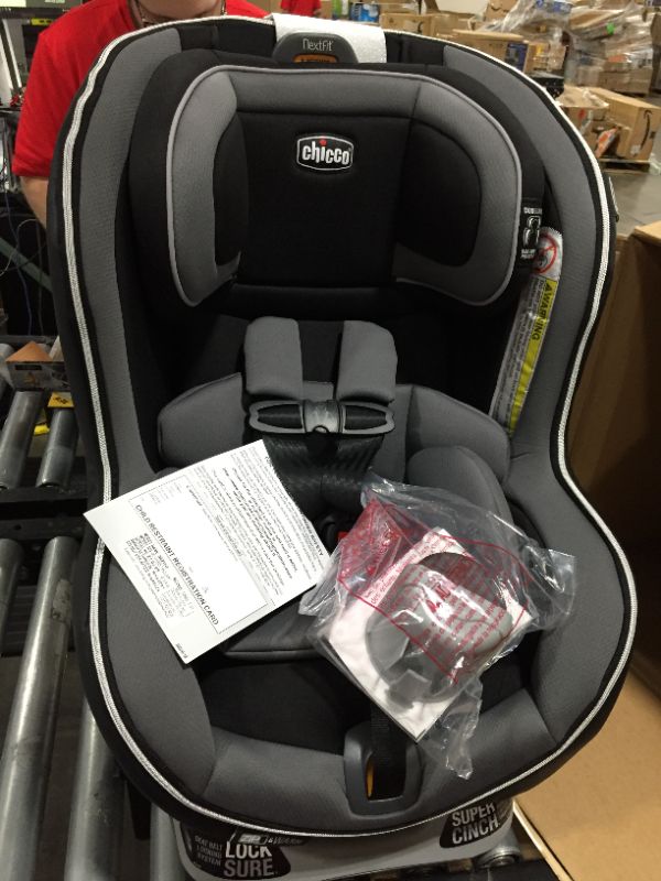 Photo 2 of Chicco NextFit Zip Convertible Car Seat Carbon (Black/Grey)
