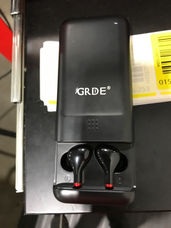 Photo 2 of GRDE GL022 True Wireless Stereo Earphones (Black)
