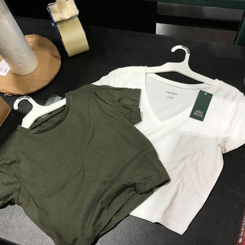 Photo 2 of 4 Pack! Women's Short Sleeve Cropped T-Shirt, White & Olive Green  - Wild Fable™, Size Medium
